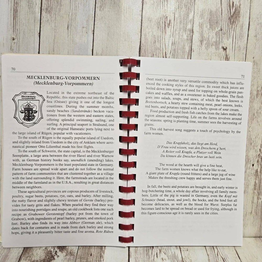 Germany's Regional Recipes/Cookbook Foods Festivals Folklore Helga Hughes Spiral